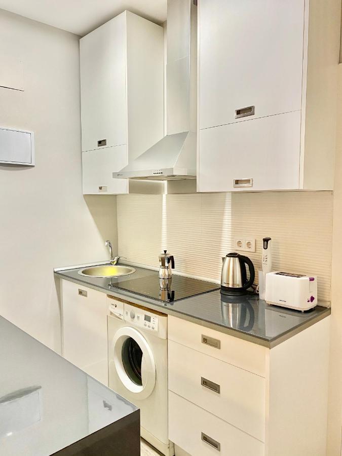 Centro De Carabanchel Calle Binefar Apartament *